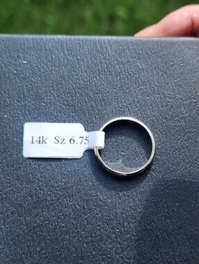 14K White Gold Wedding Band - Size 6.75